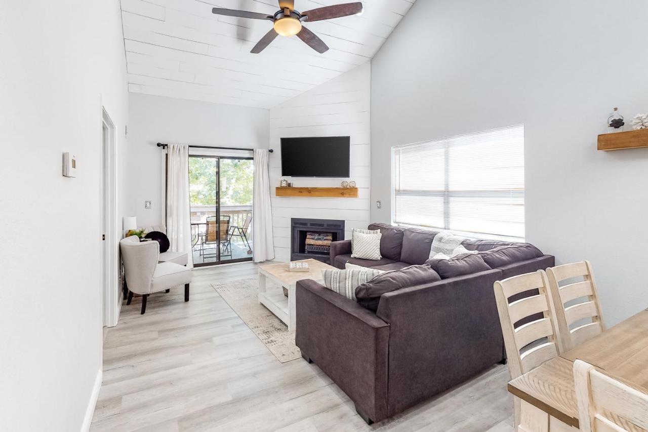 Lofty Retreat & Paradise Pointe Branson Bagian luar foto