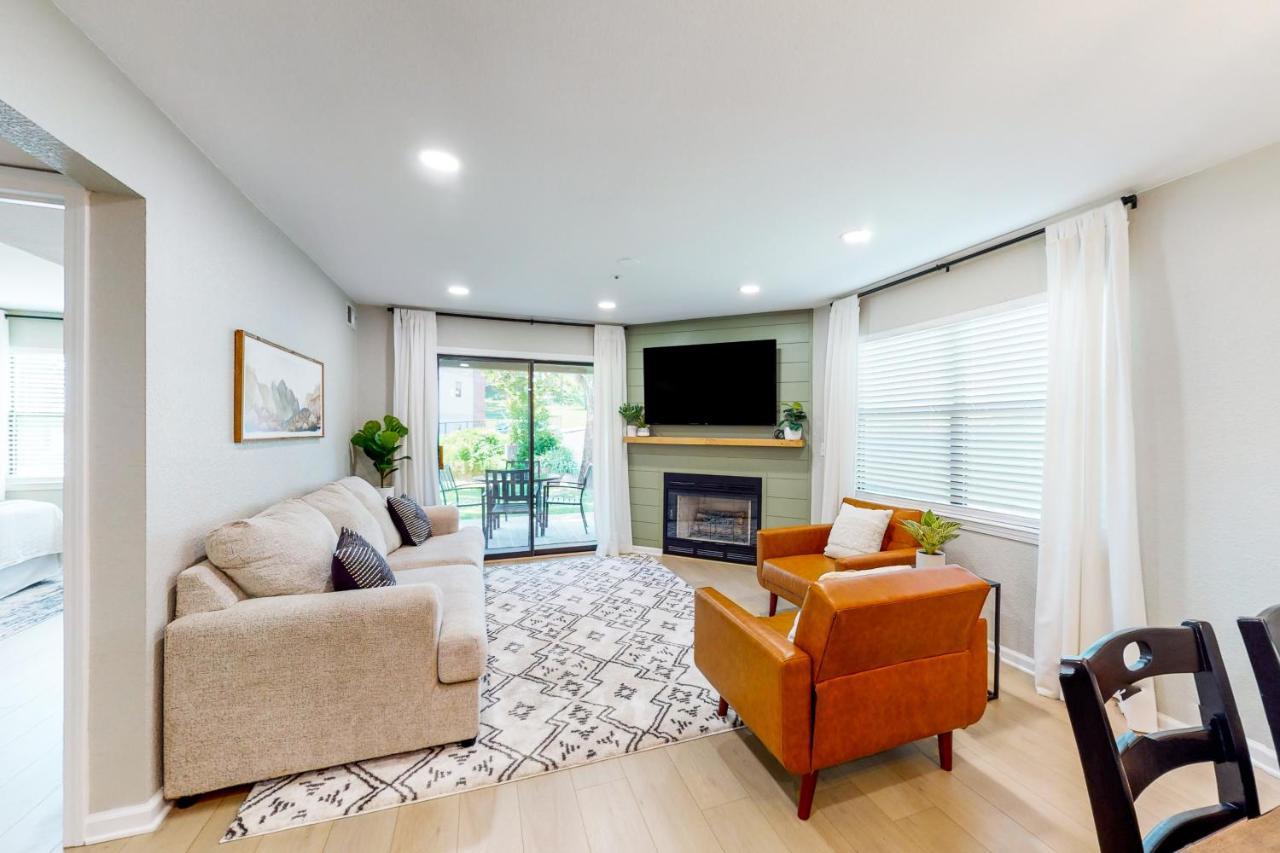 Lofty Retreat & Paradise Pointe Branson Ruang foto