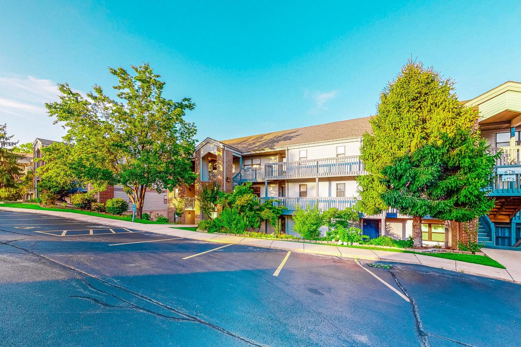Lofty Retreat & Paradise Pointe Branson Bagian luar foto