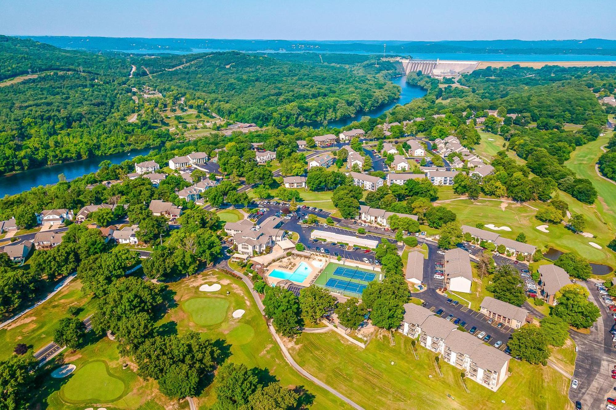 Lofty Retreat & Paradise Pointe Branson Bagian luar foto